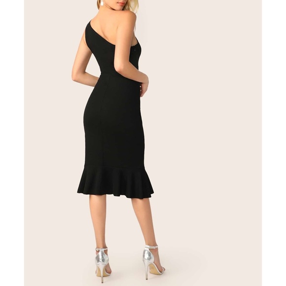Black One Shoulder Ruffle Hem Bodycon Midi Dress - Picture 3 of 6